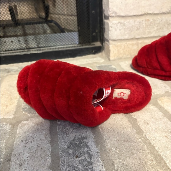 UGG Red Fluffy Slingback Slippers - Picture 6 of 7
